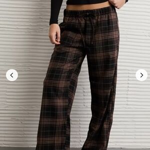 American Eagle Outfitters Black and Brown Plaid Pants